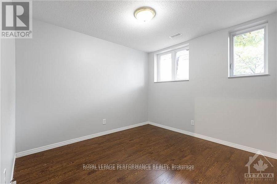 10 - 1132 Gablefield Private