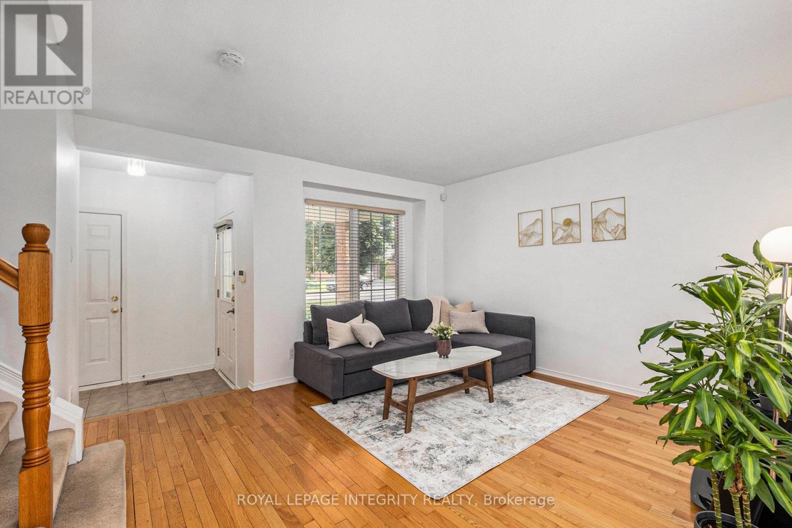 141 Inverkip Avenue