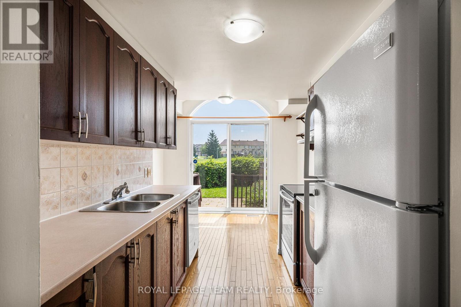 544 Renaissance Drive