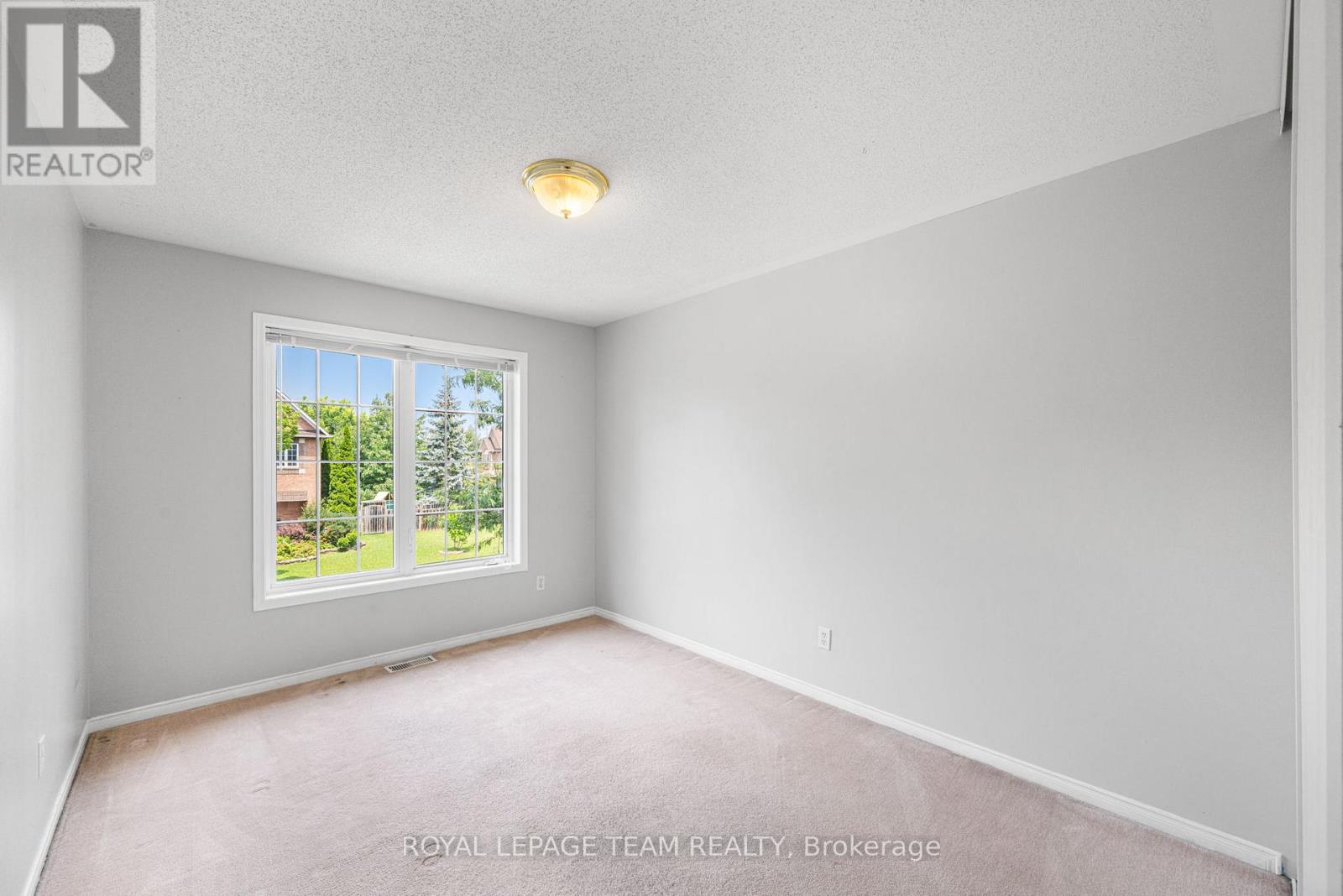 544 Renaissance Drive