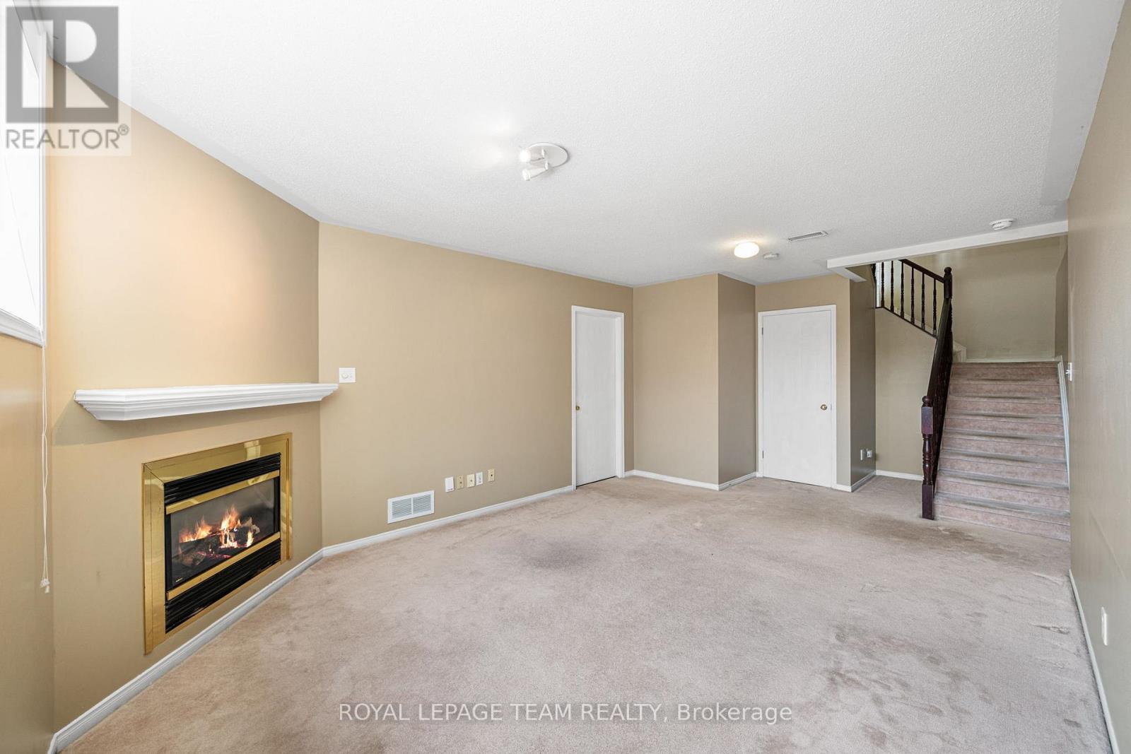 544 Renaissance Drive