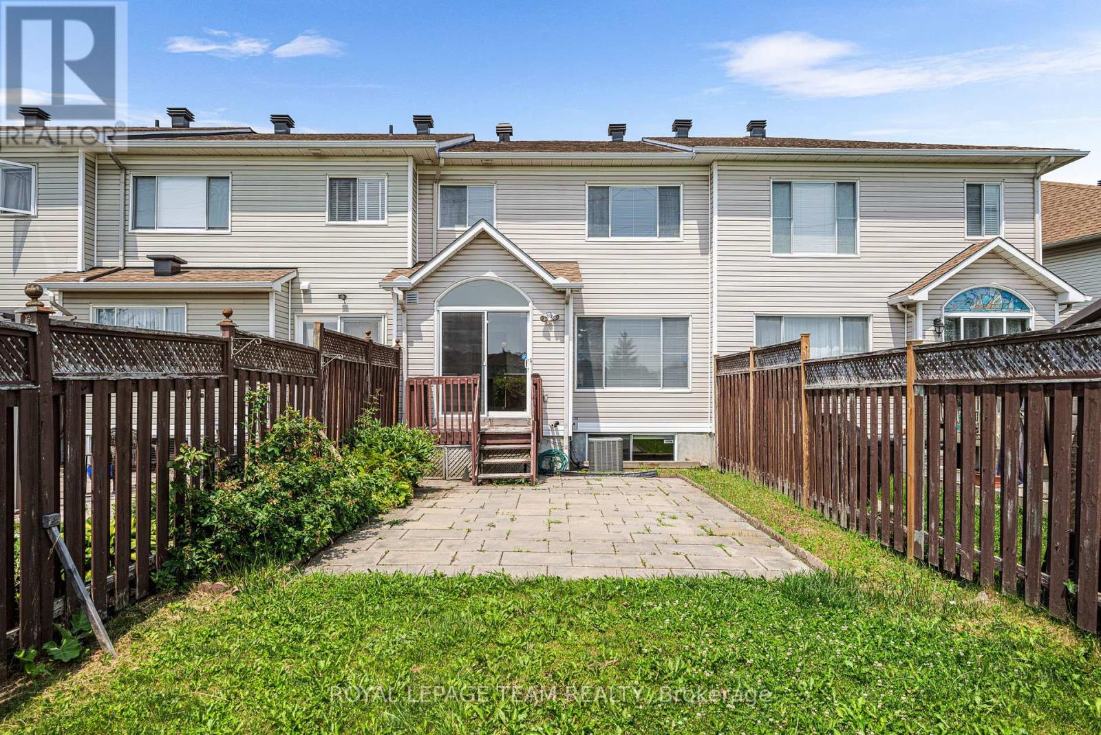 544 Renaissance Drive