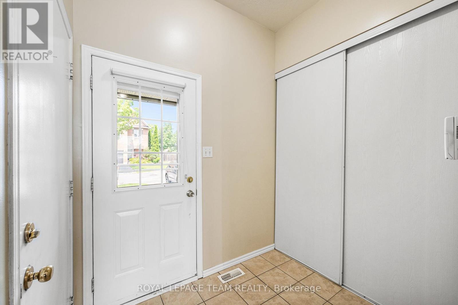 544 Renaissance Drive