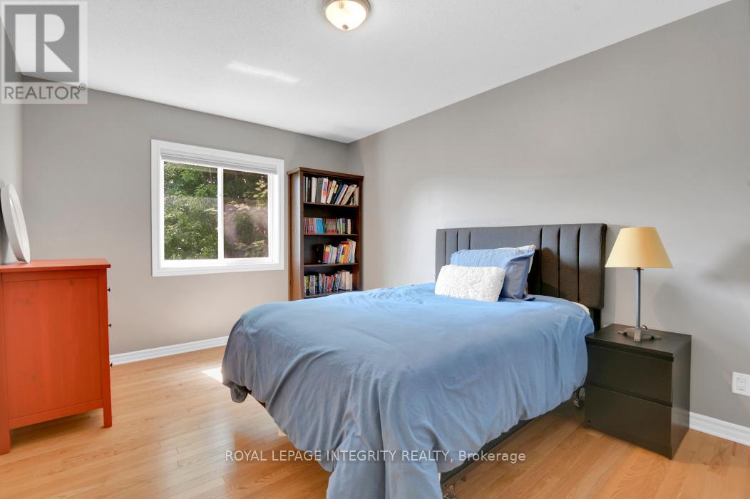 11 Honeywood Court