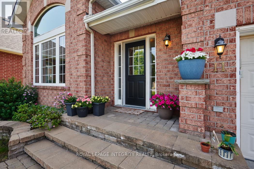 11 Honeywood Court