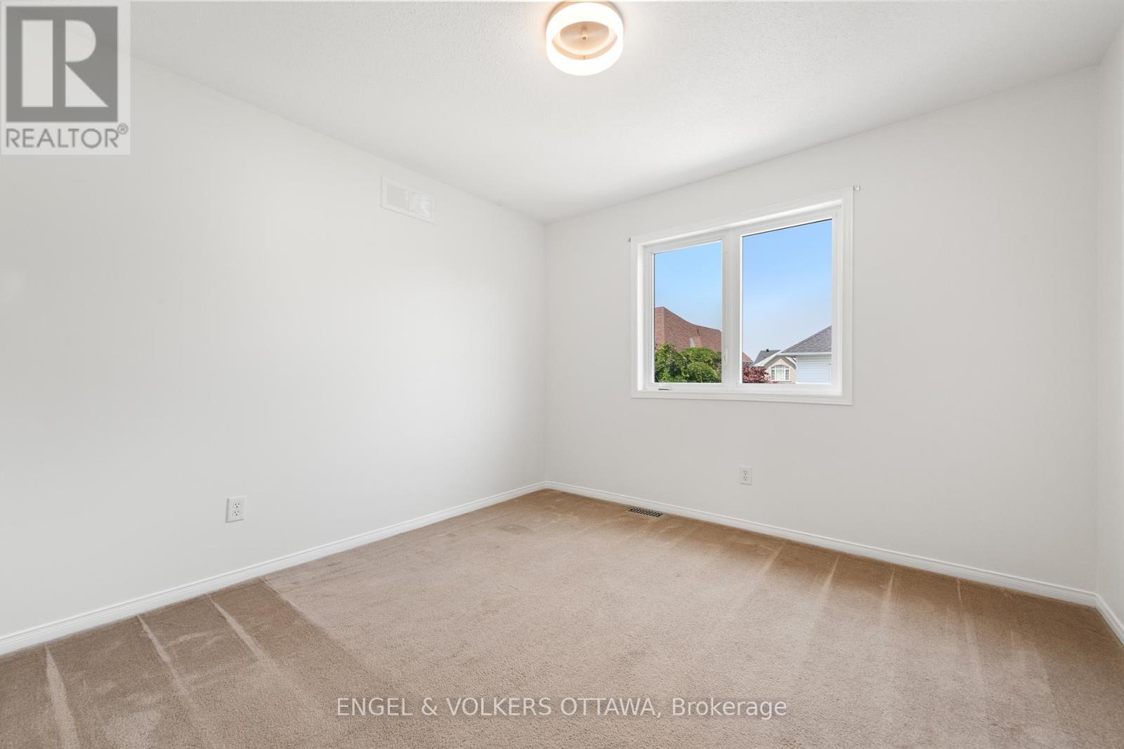 26 Redcar Crescent