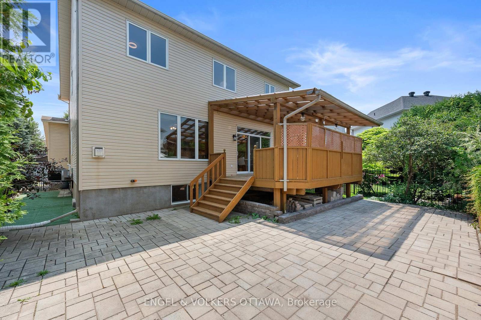 26 Redcar Crescent