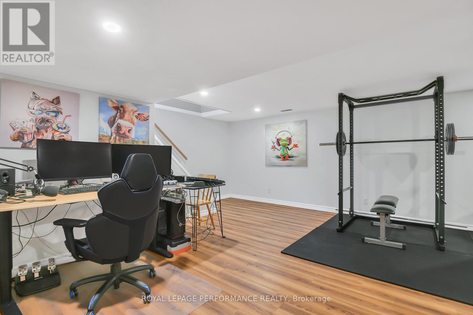 2117 Valley Drive