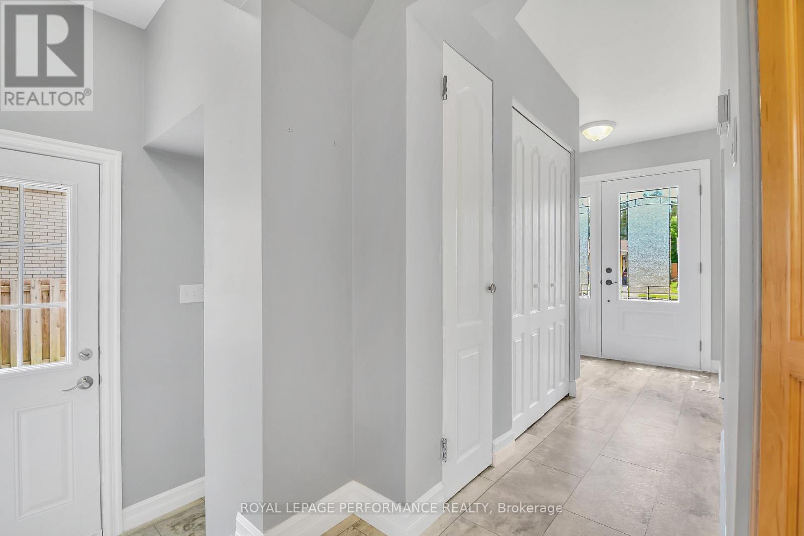 2117 Valley Drive