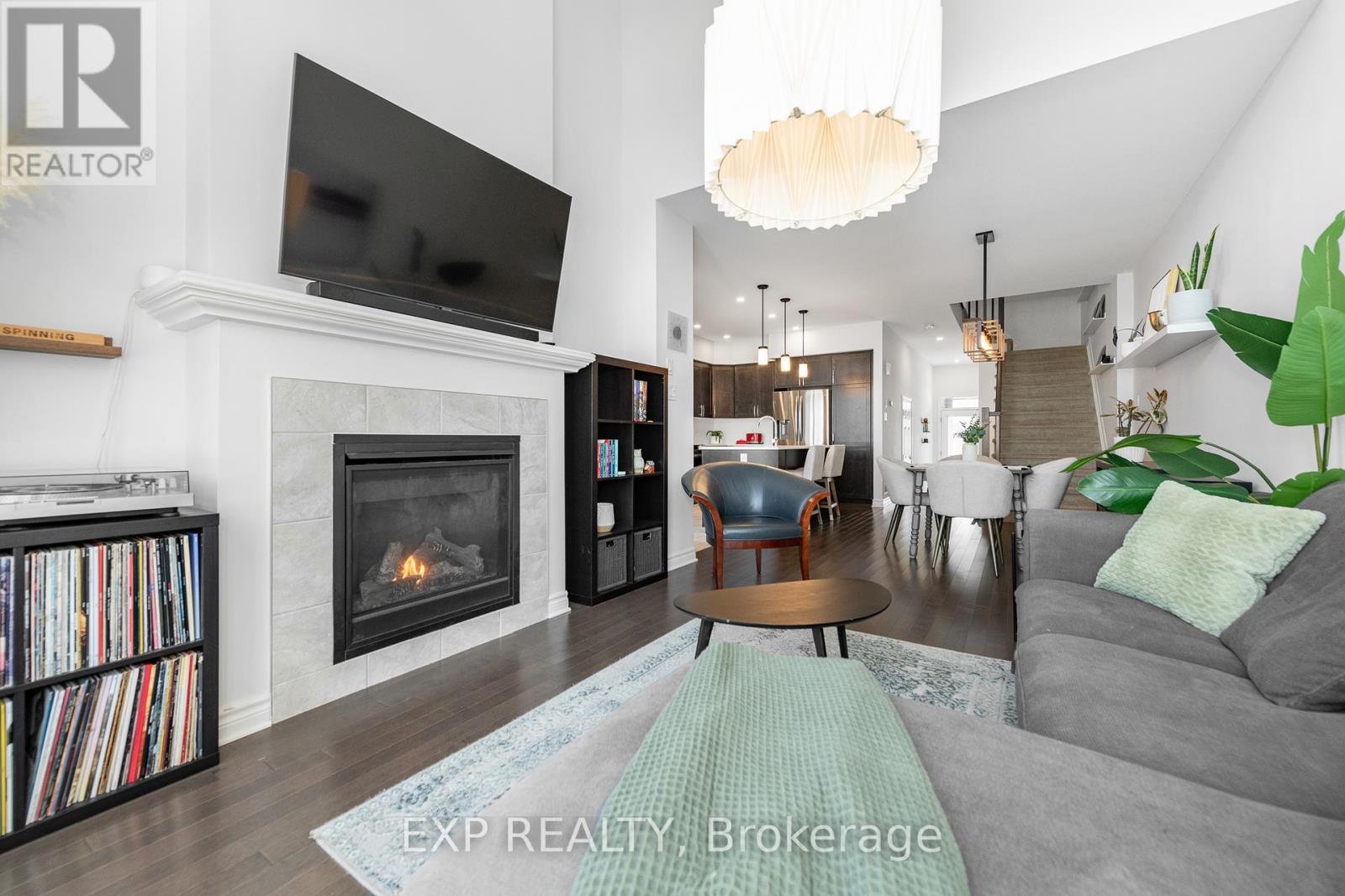 709 Capricorn Circle