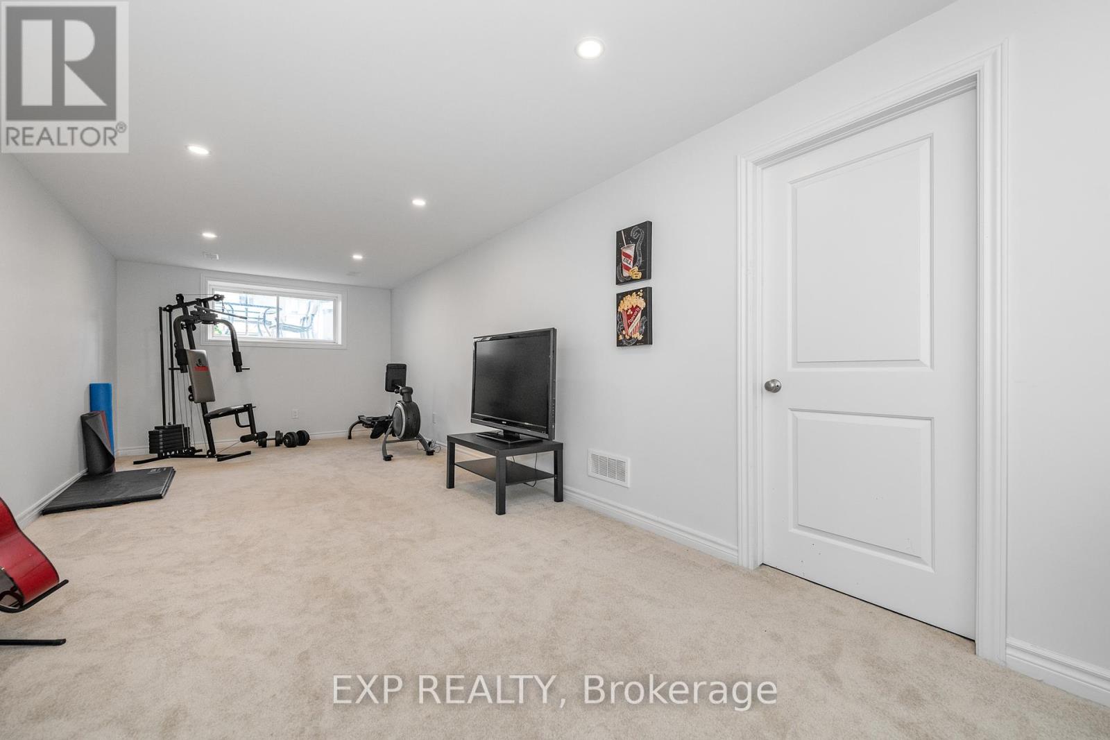 709 Capricorn Circle