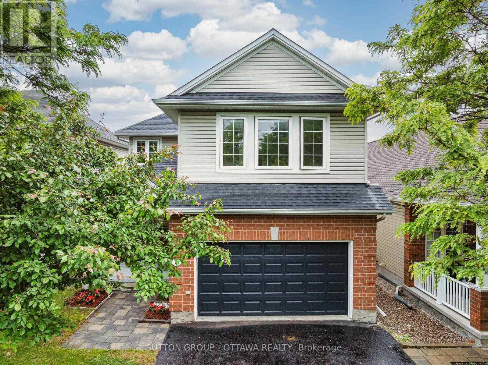 8 Dunn Street