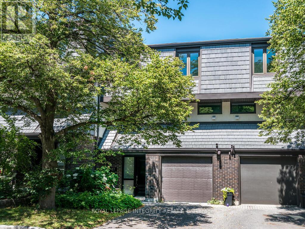 27 - 655 Richmond Road