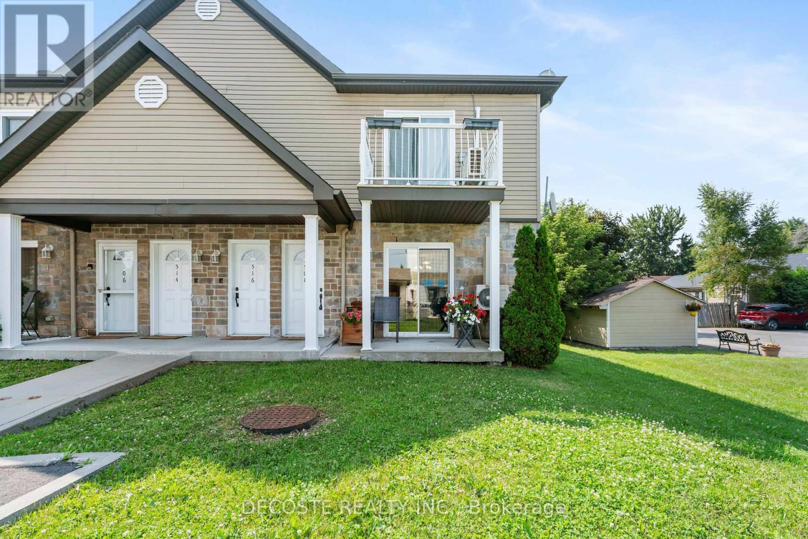 4 - 508 Massie Crescent