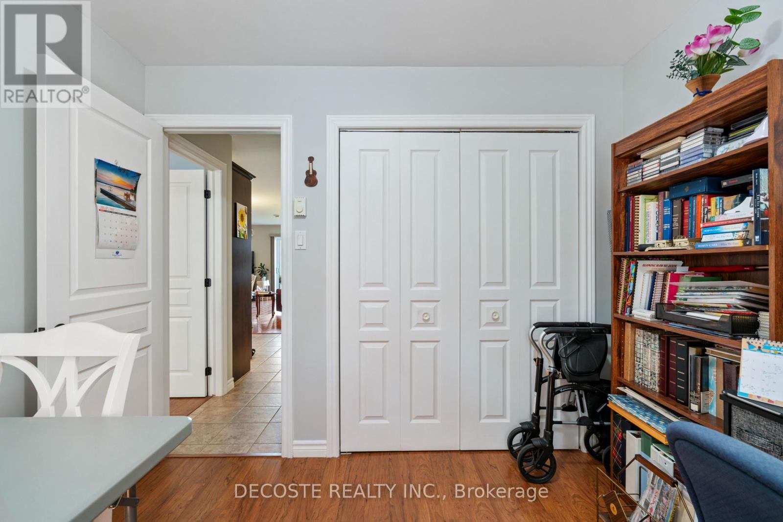 4 - 508 Massie Crescent