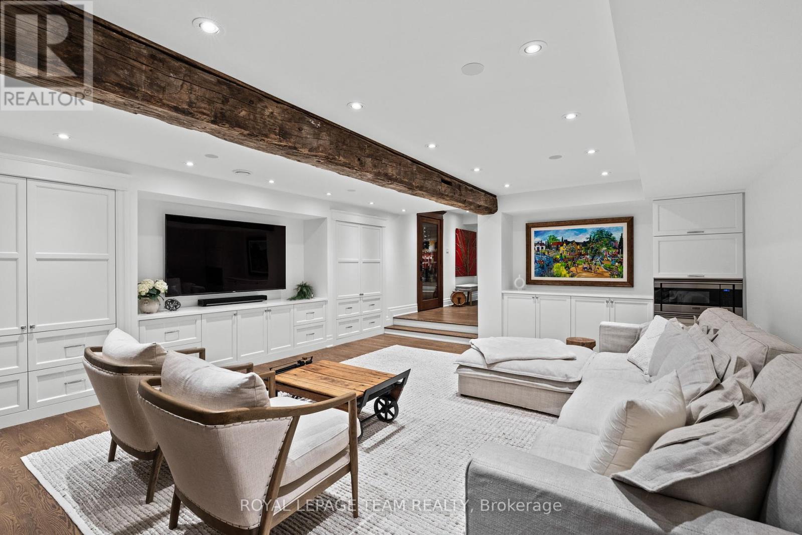 5572 Carrison Drive