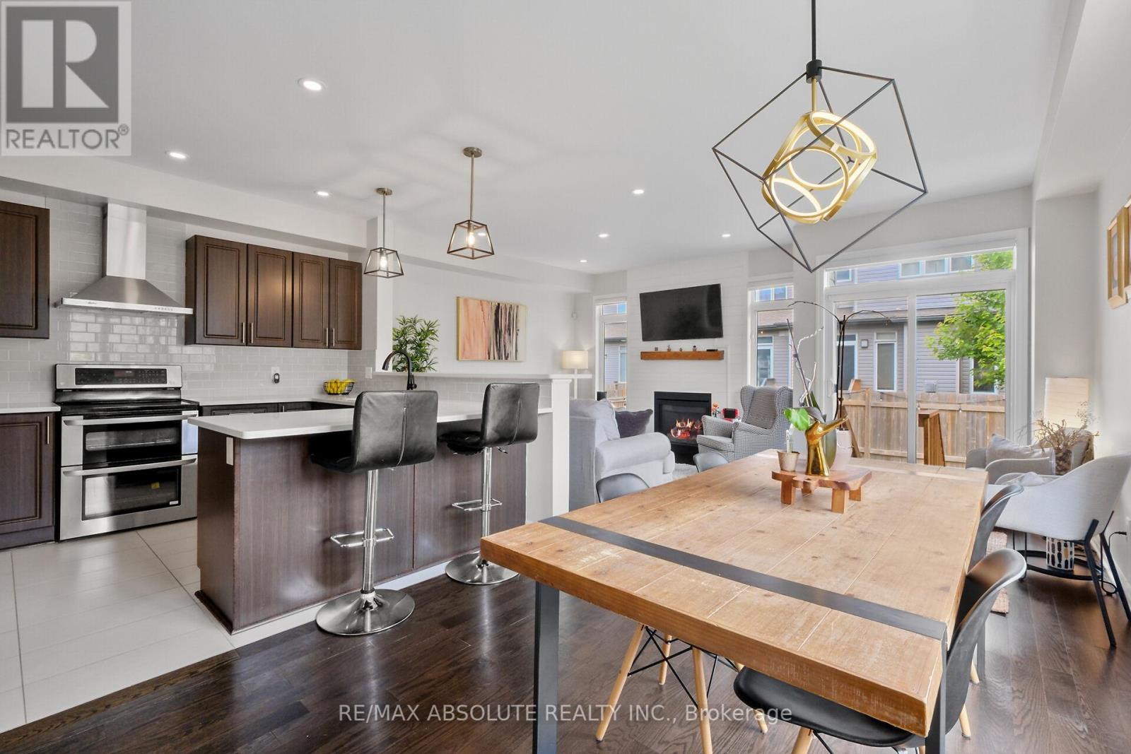 243 Overberg Way