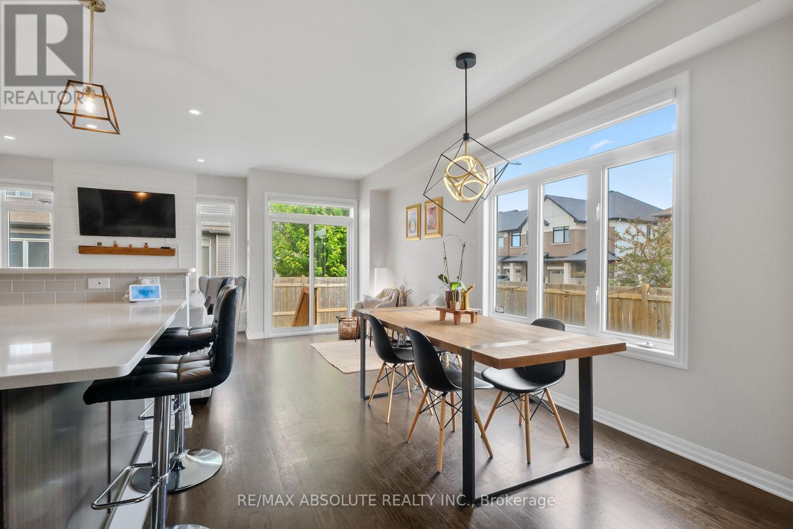 243 Overberg Way
