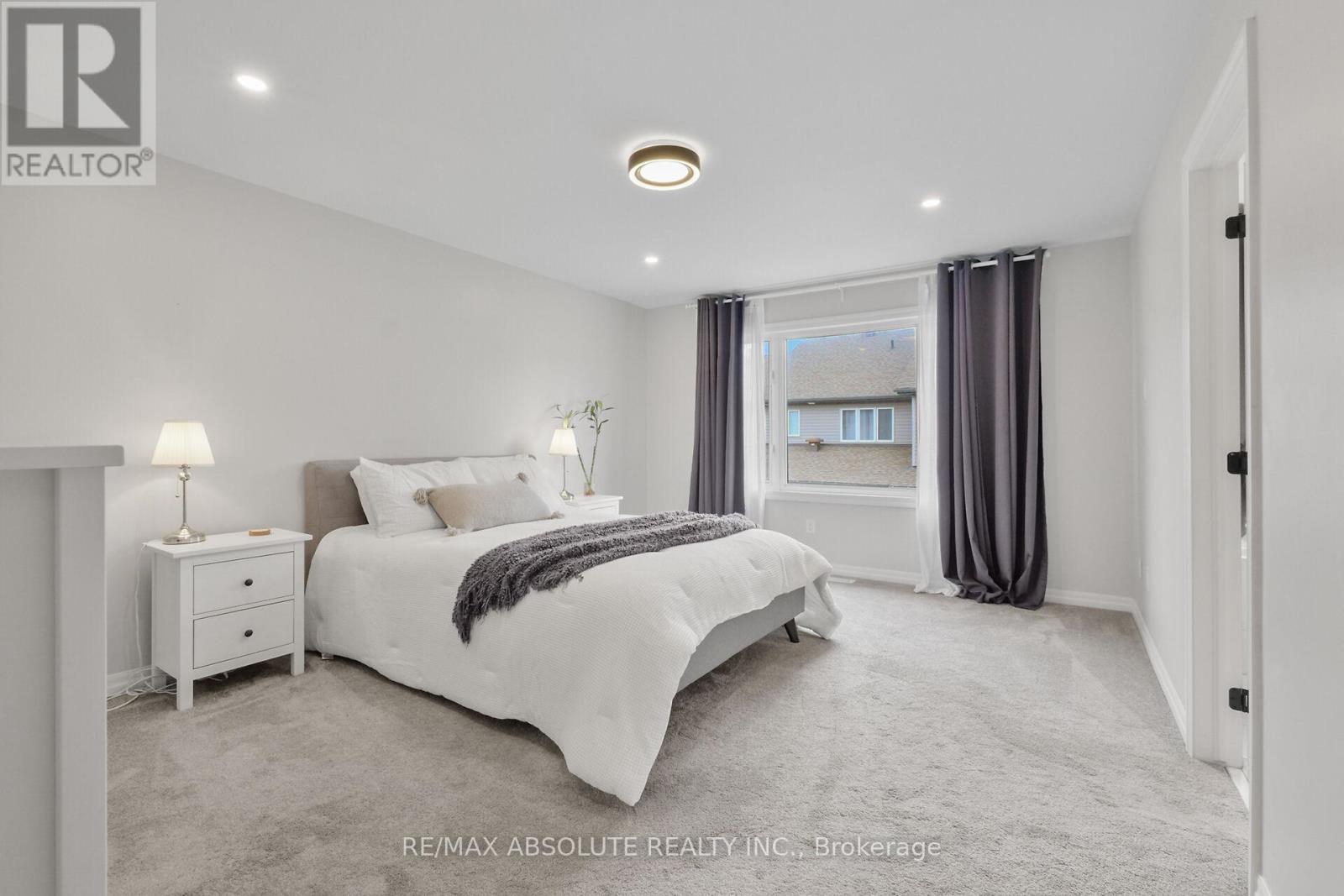 243 Overberg Way