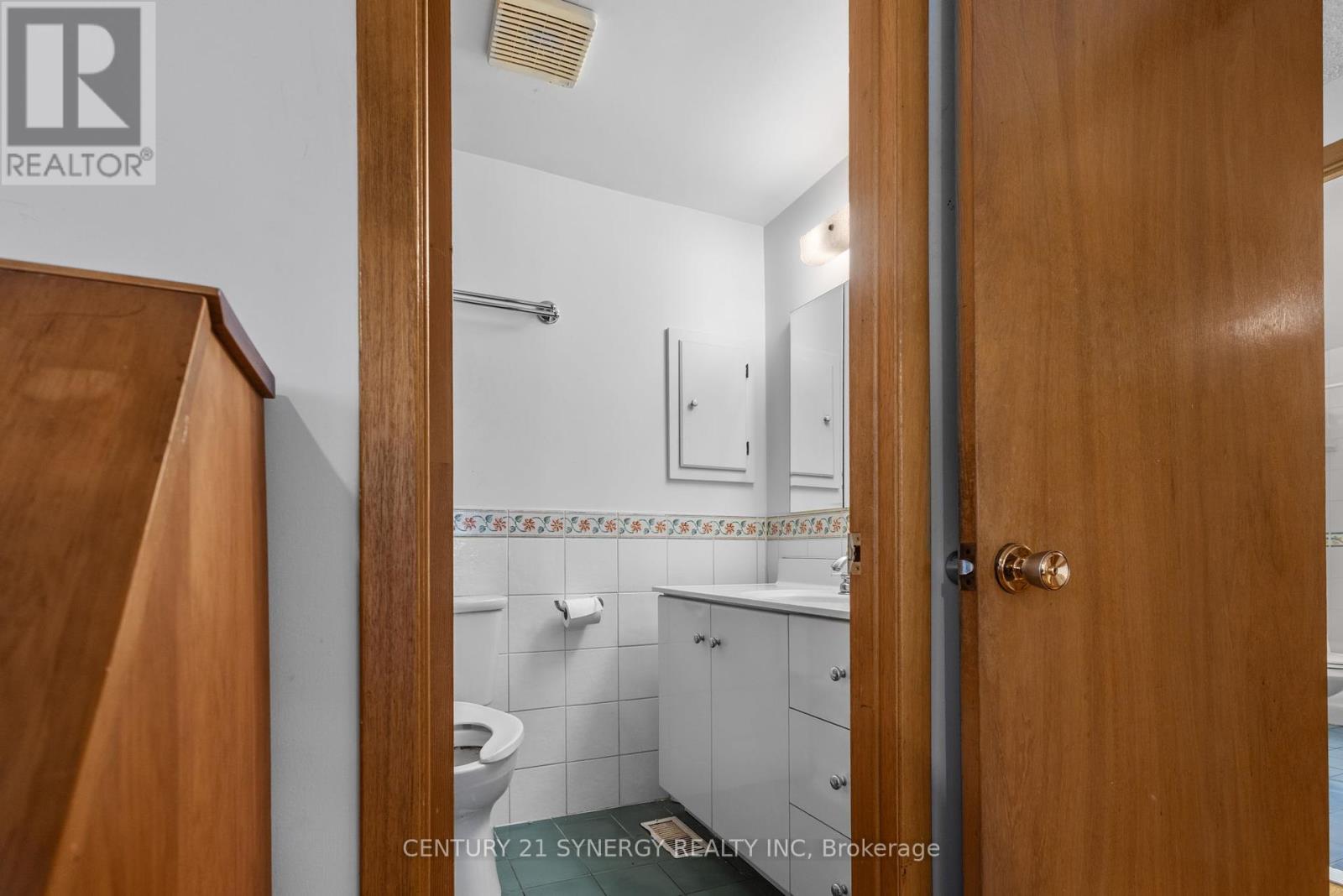 14 Silver Aspen Crescent