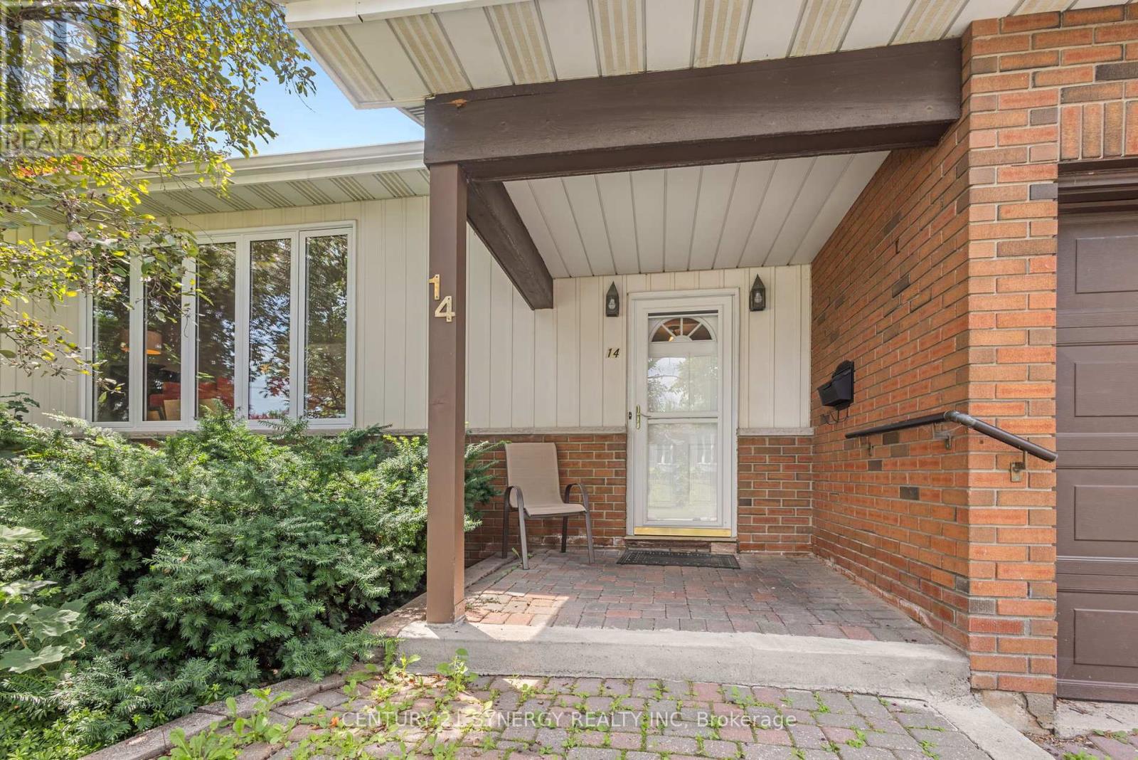 14 Silver Aspen Crescent