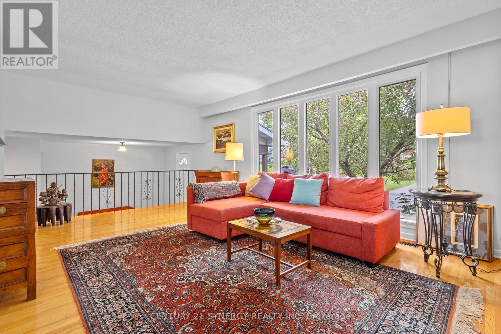 14 Silver Aspen Crescent