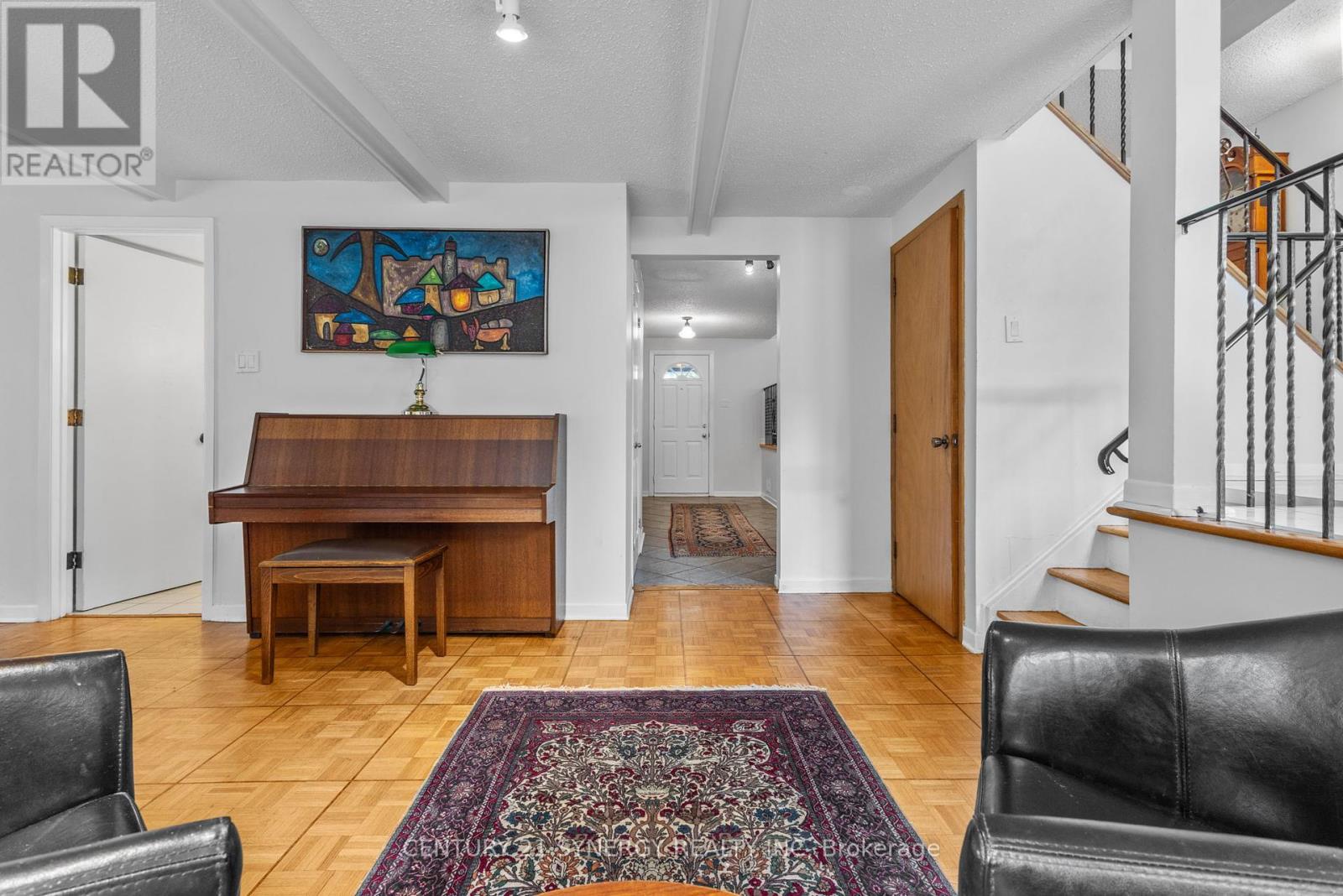 14 Silver Aspen Crescent