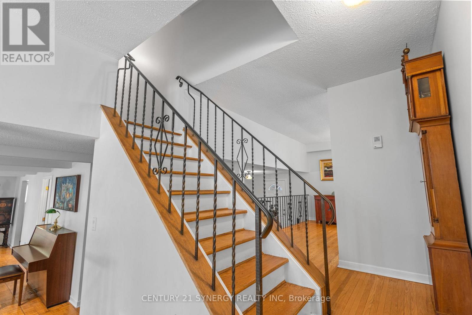 14 Silver Aspen Crescent