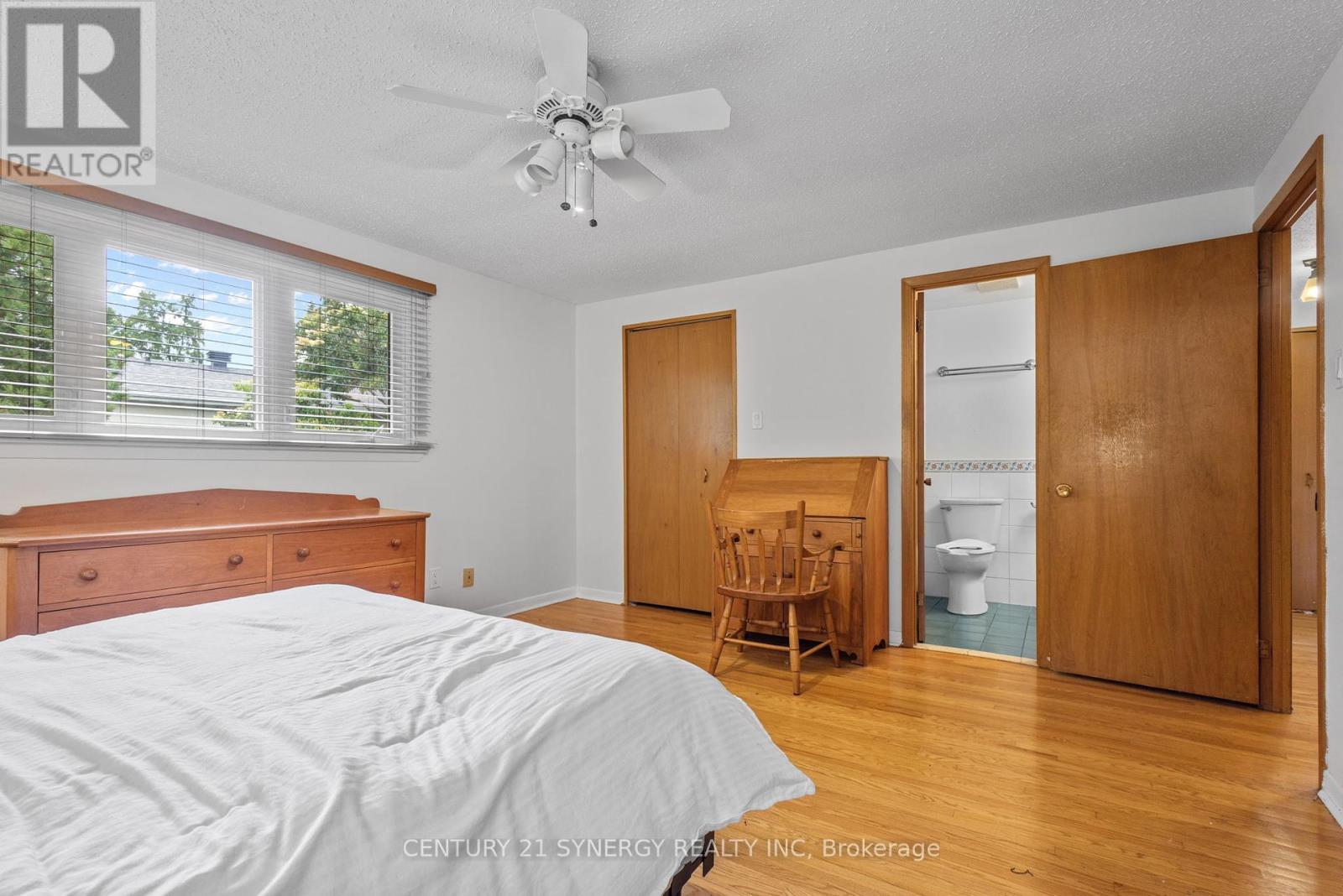 14 Silver Aspen Crescent