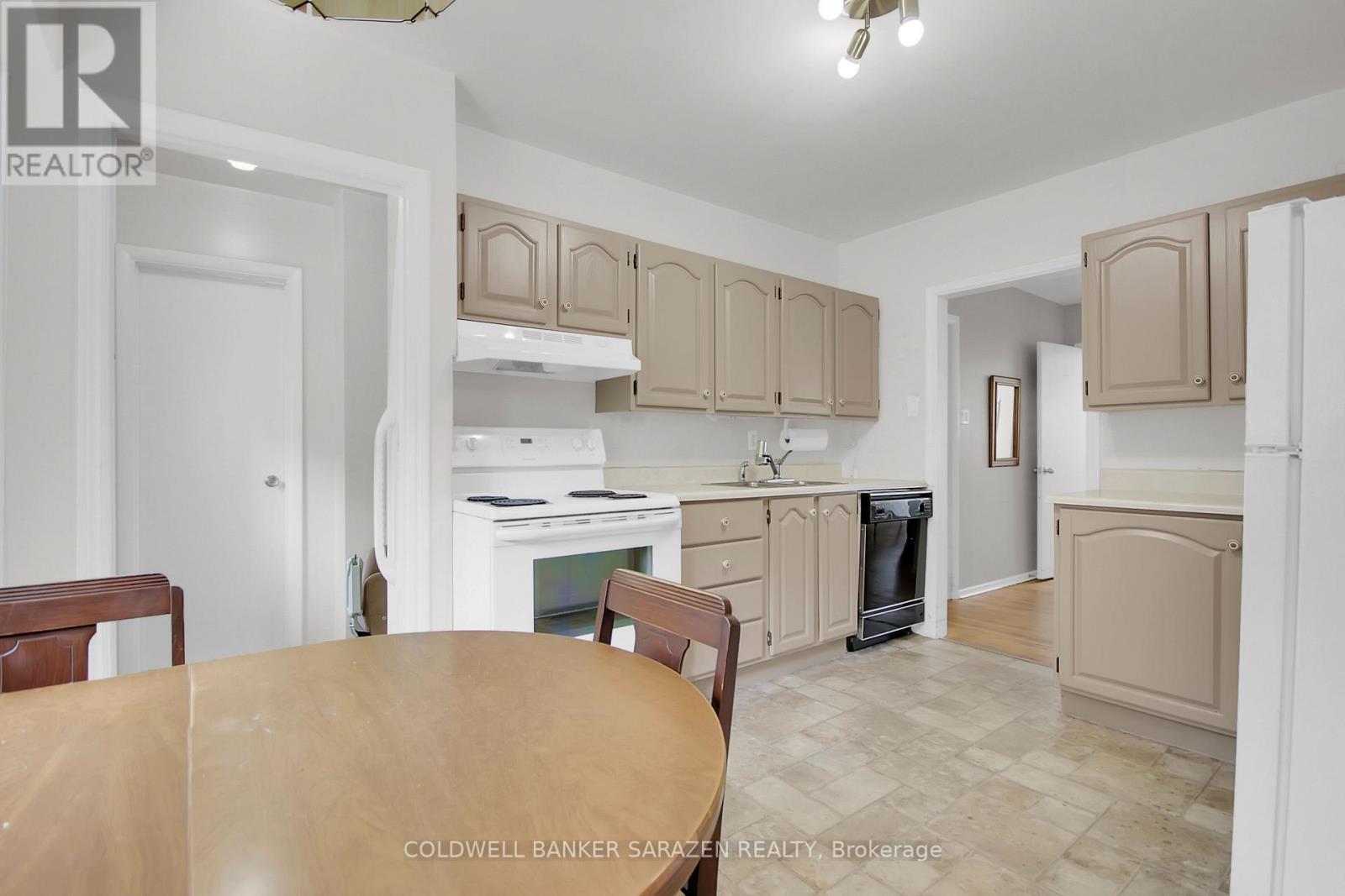 70 Viewmount Drive