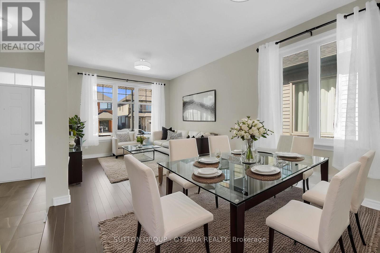 809 Carnelian Crescent