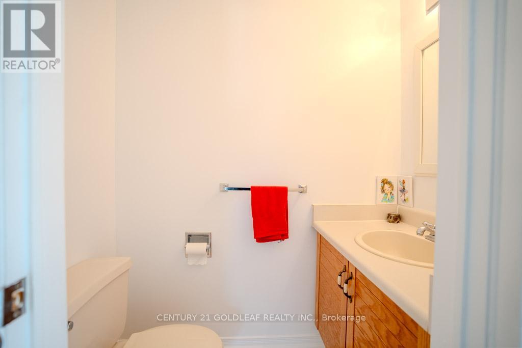 612 Chenier Way