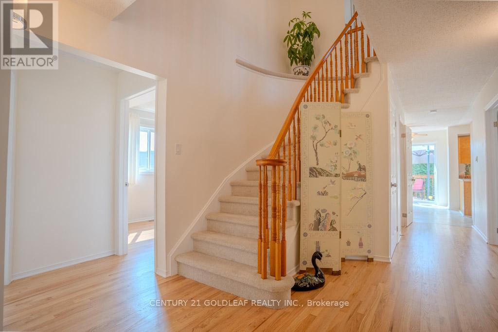 612 Chenier Way