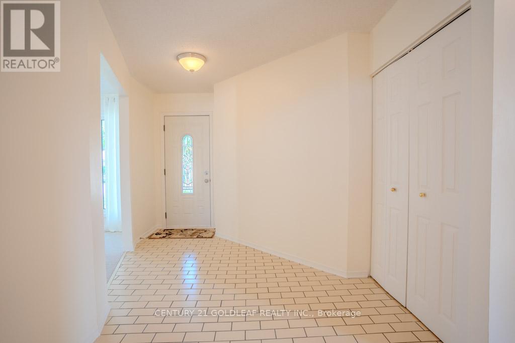 612 Chenier Way