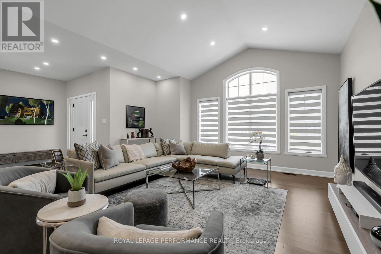 4 Matthew Kieran Crescent