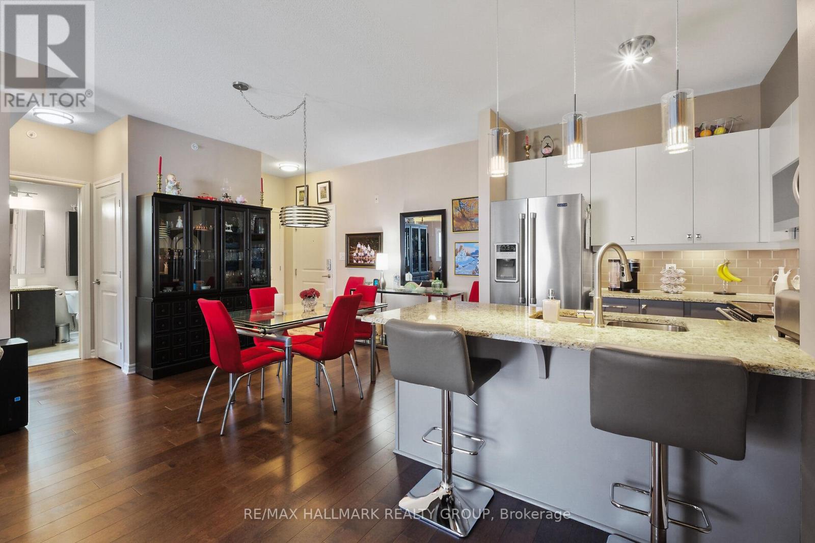 407 - 141 Potts Private