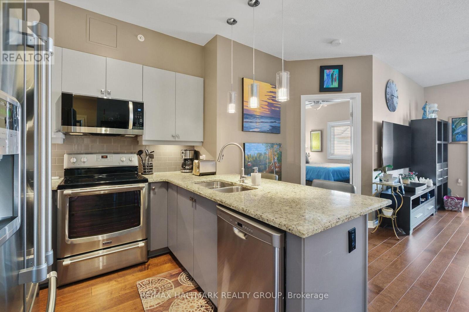 407 - 141 Potts Private