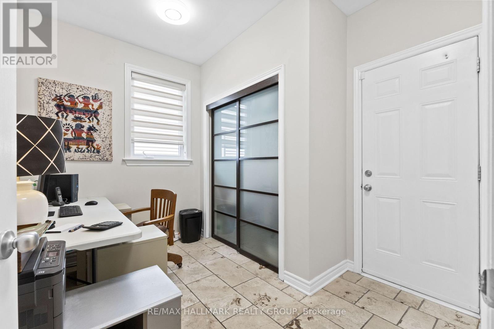 112 Gracewood Crescent