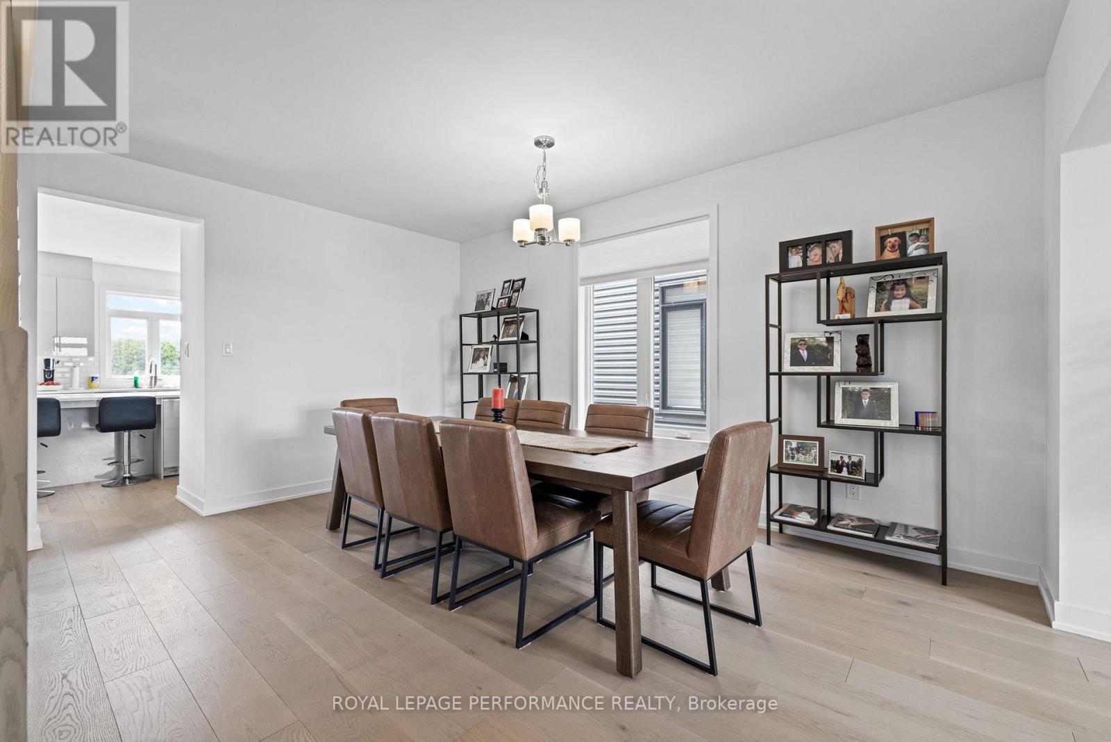 612 Kenabeek Terrace