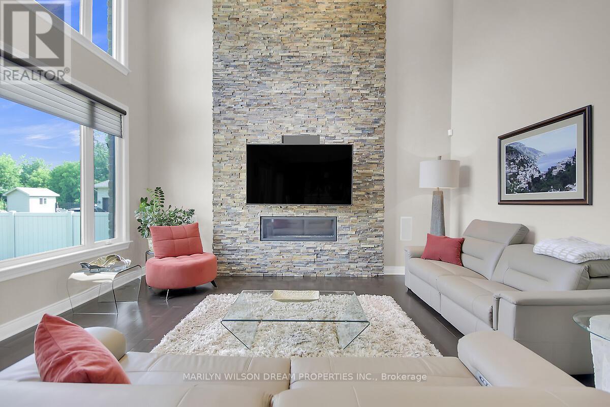 1419 Balmoral Drive