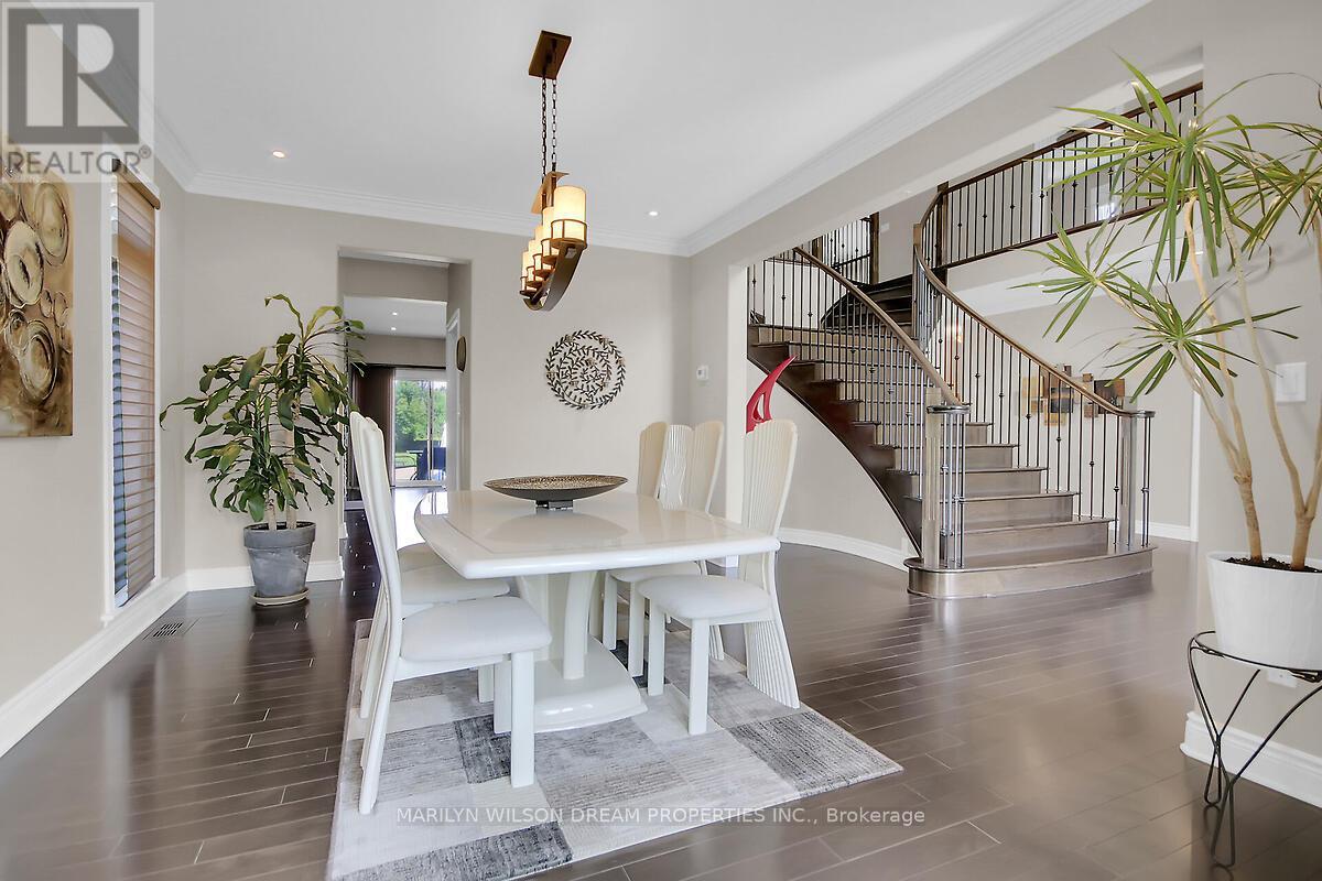 1419 Balmoral Drive