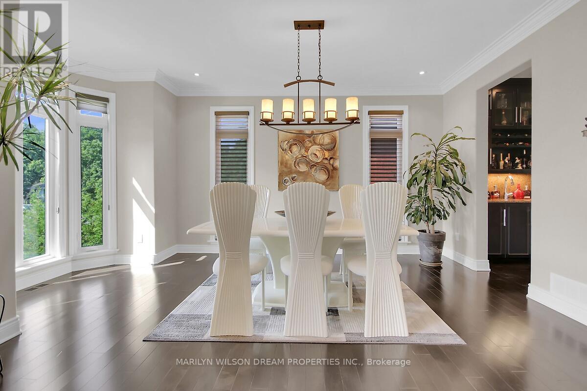 1419 Balmoral Drive