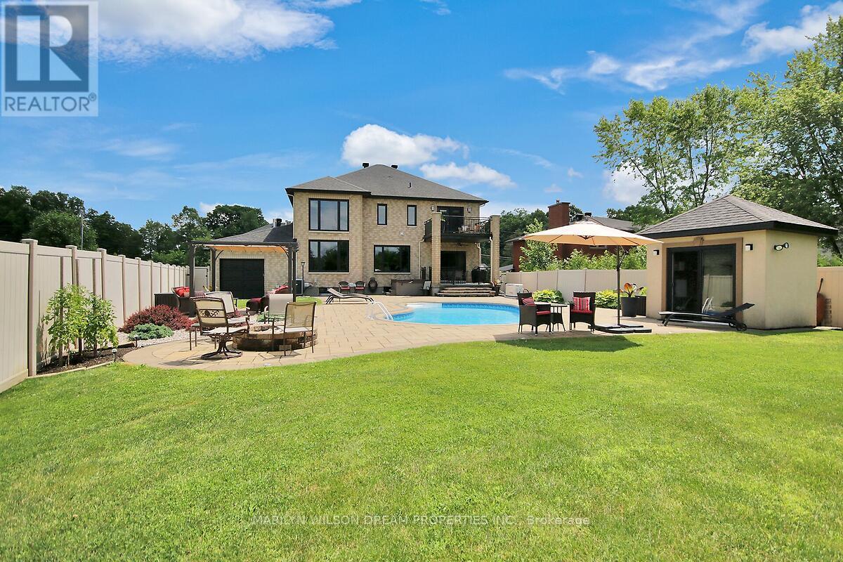 1419 Balmoral Drive