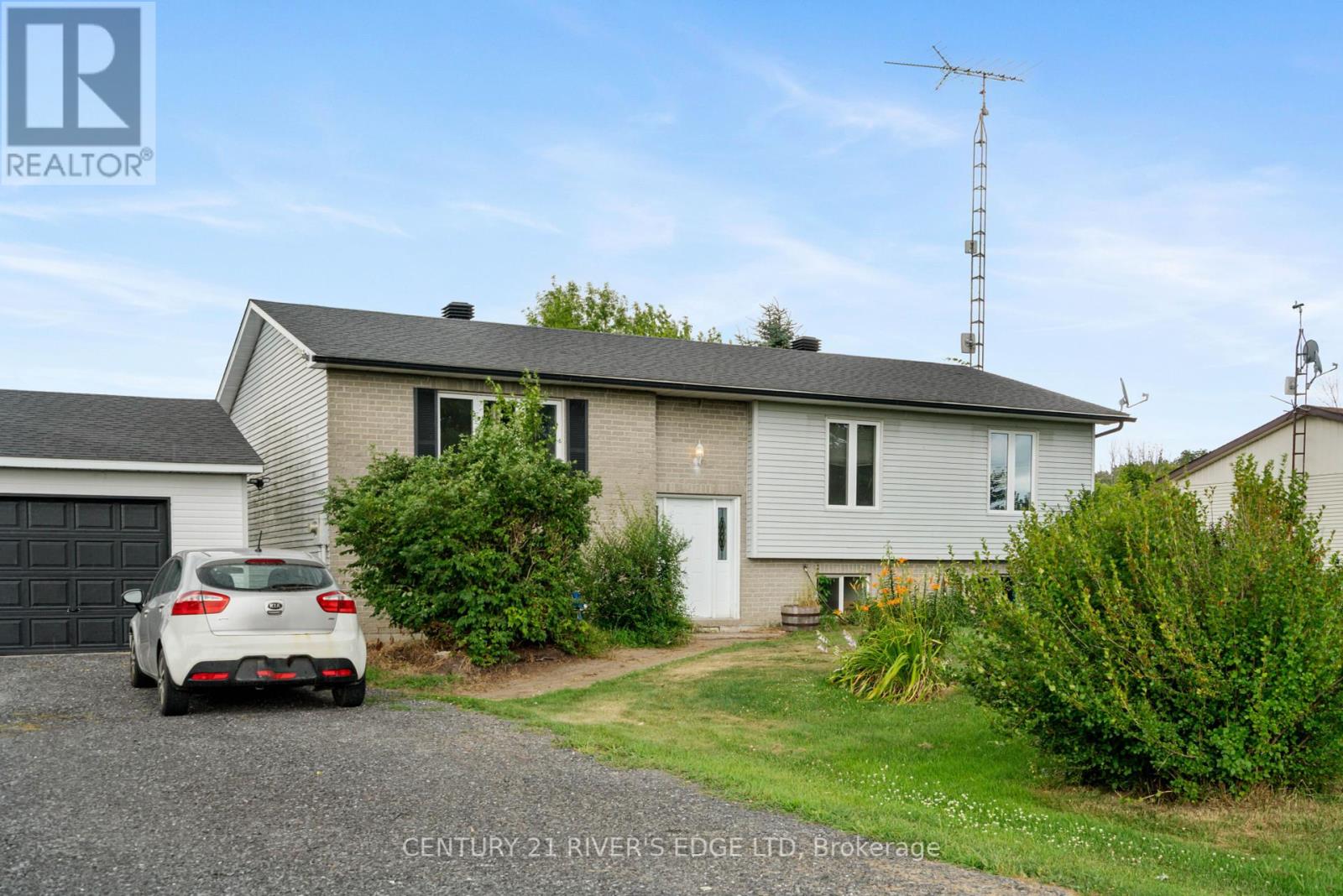 11888 County Rd 18 Road N