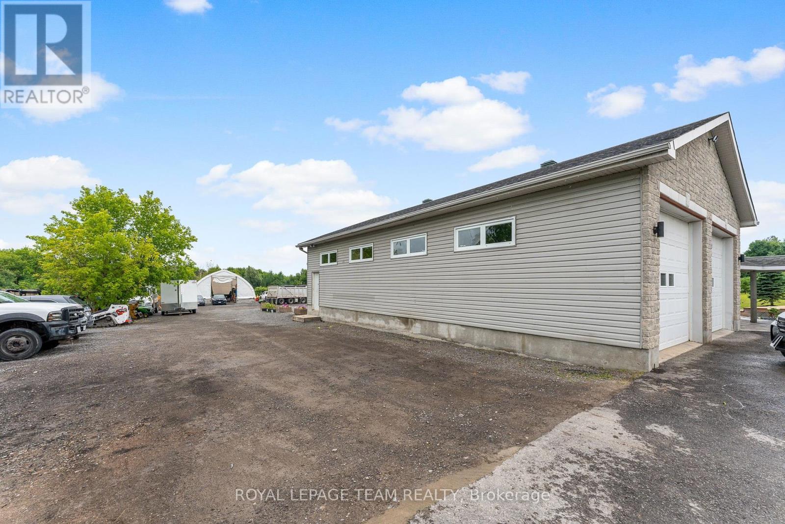 7474 Mitch Owens Road
