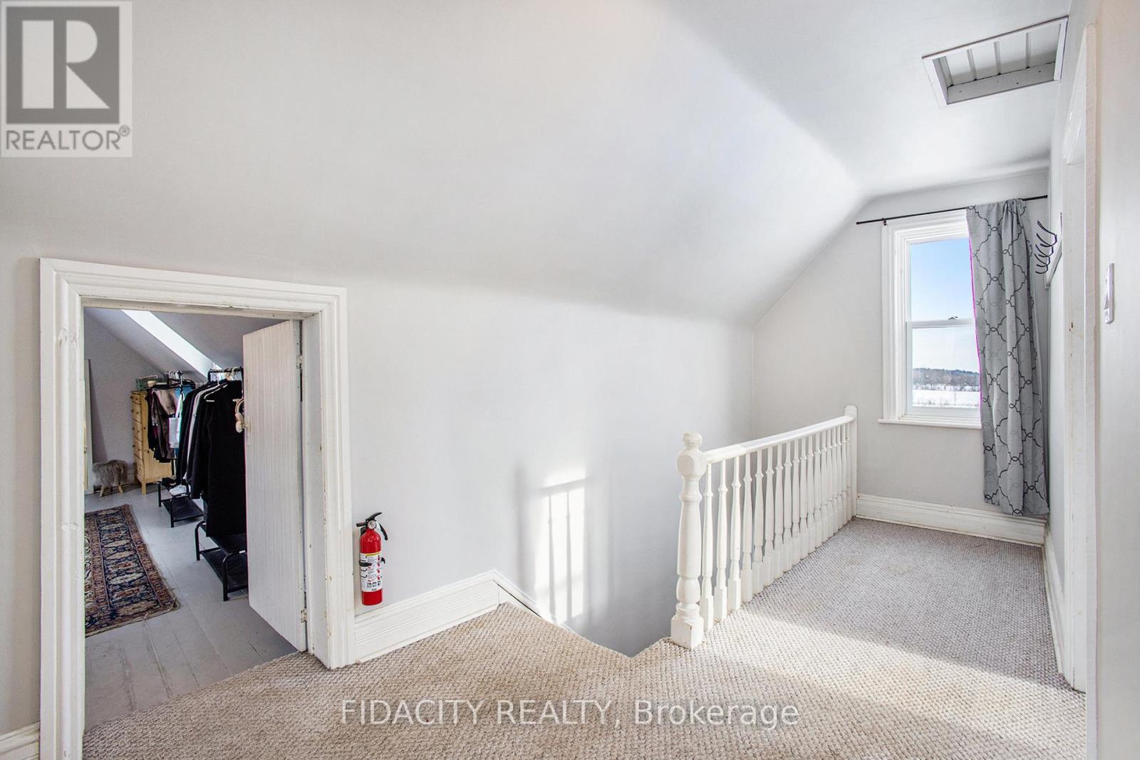 5046 Carp Road