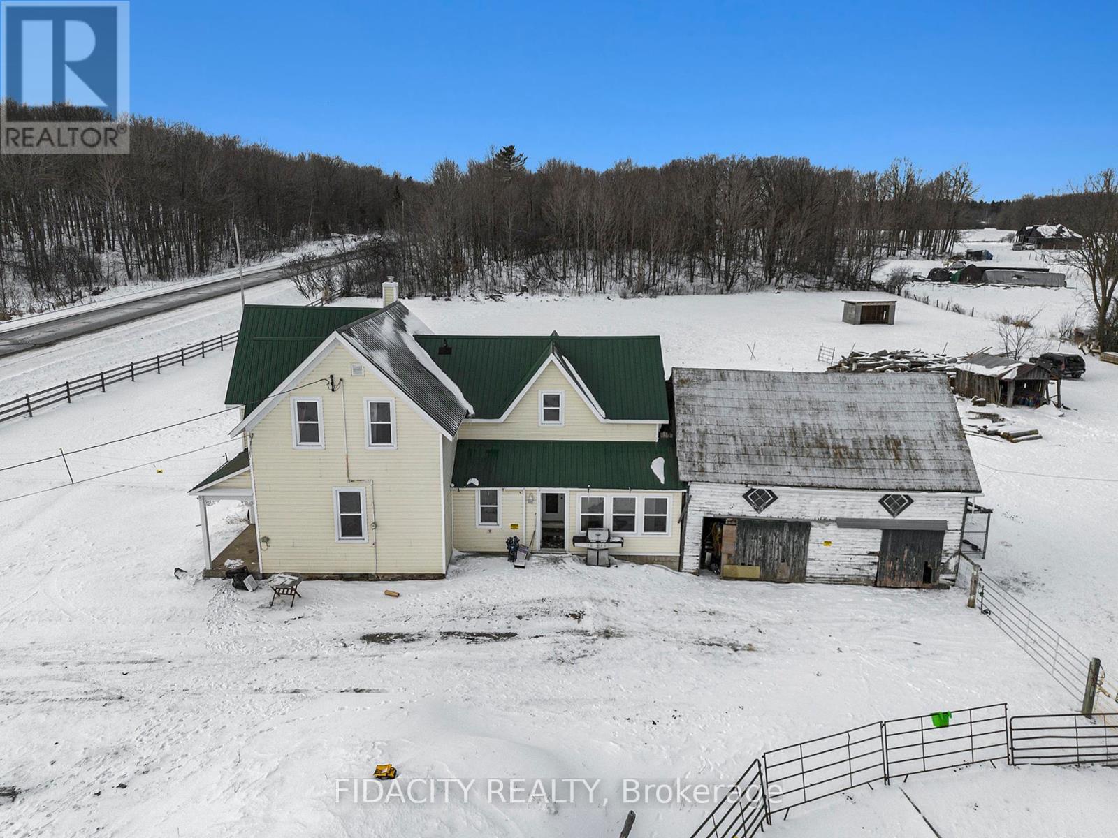 5046 Carp Road