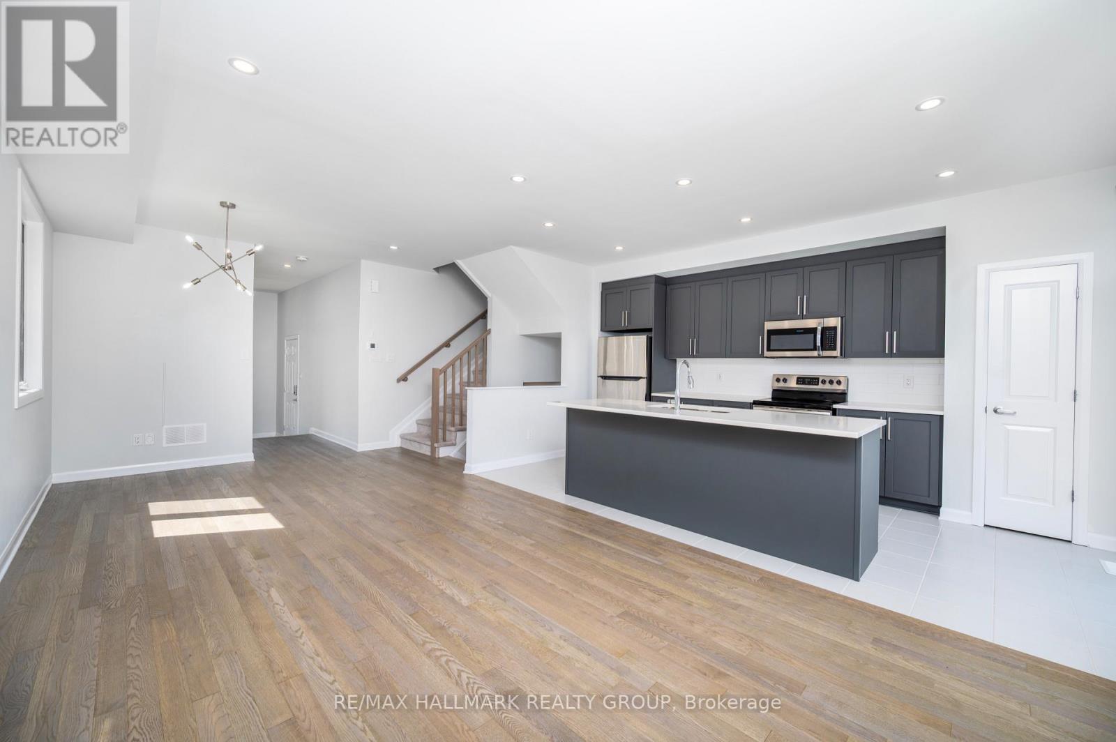 315 Blossom Pass Terrace