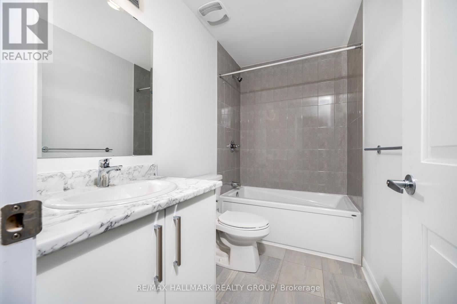 315 Blossom Pass Terrace