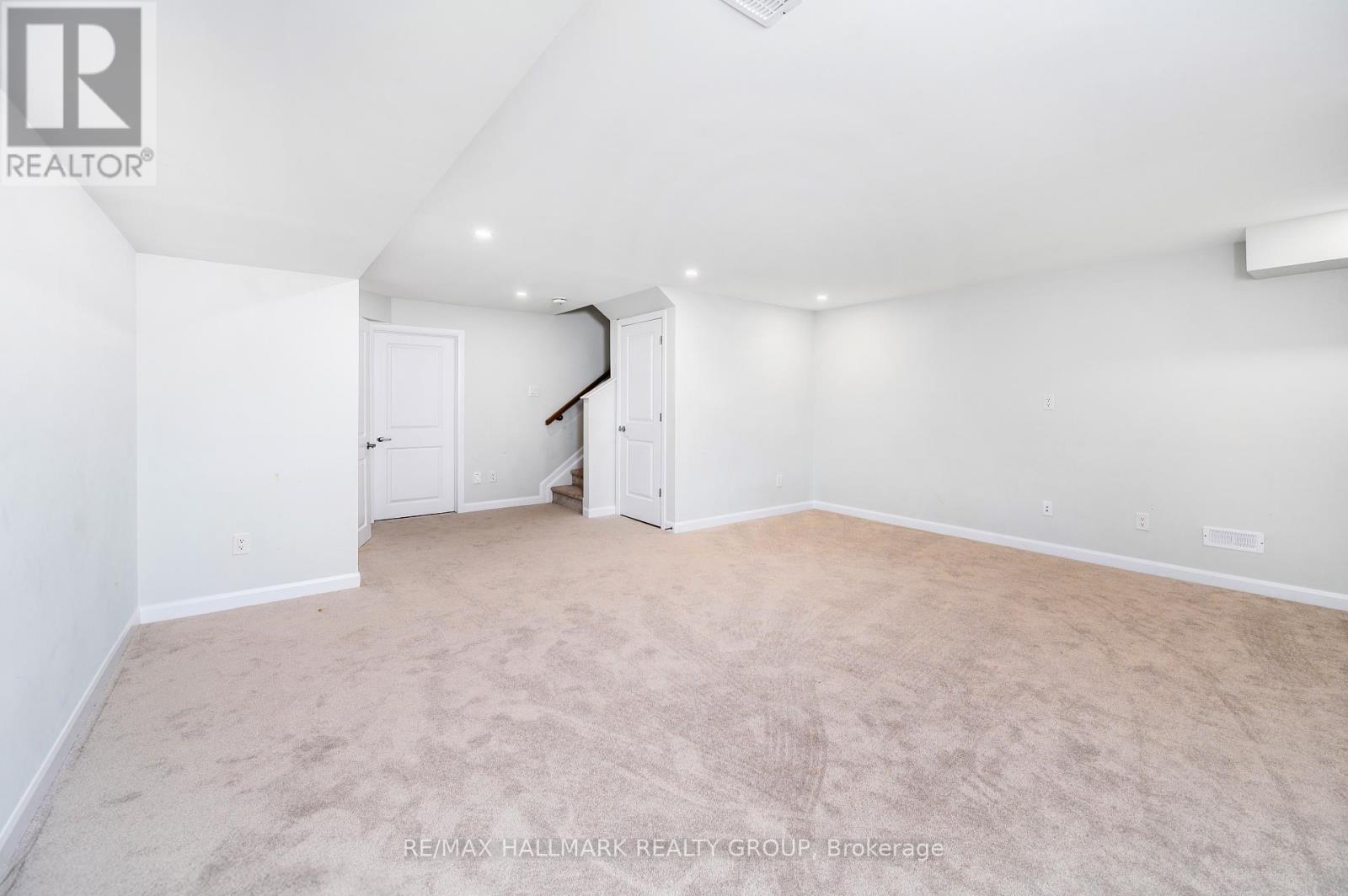 315 Blossom Pass Terrace